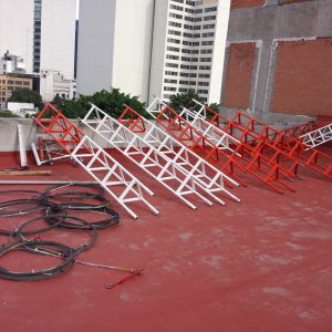 torre arriostrada 1